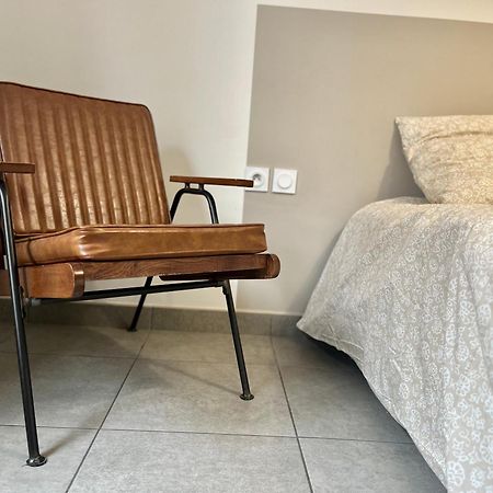 Suite Danbury Lione Esterno foto