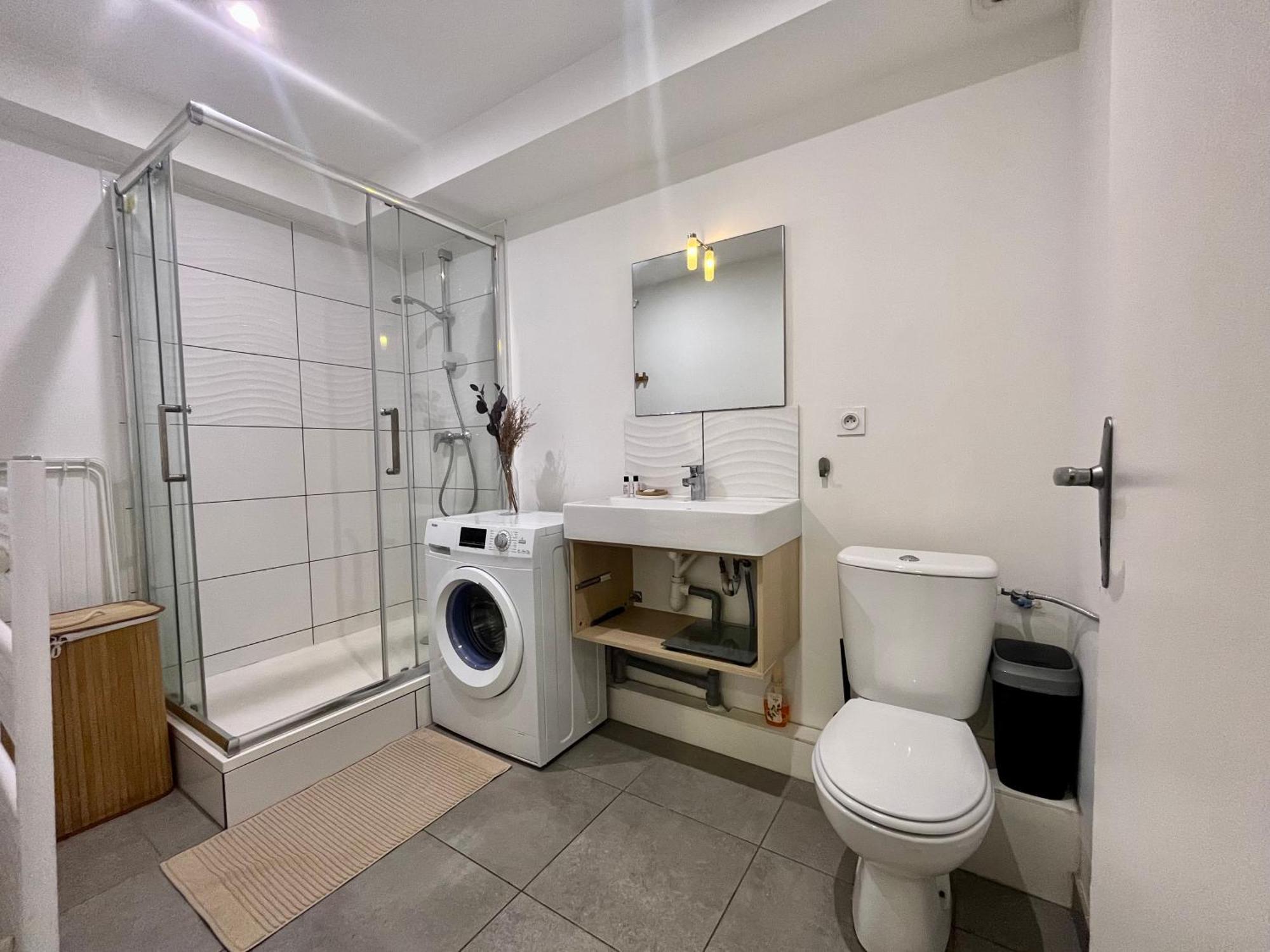 Suite Danbury Lione Esterno foto